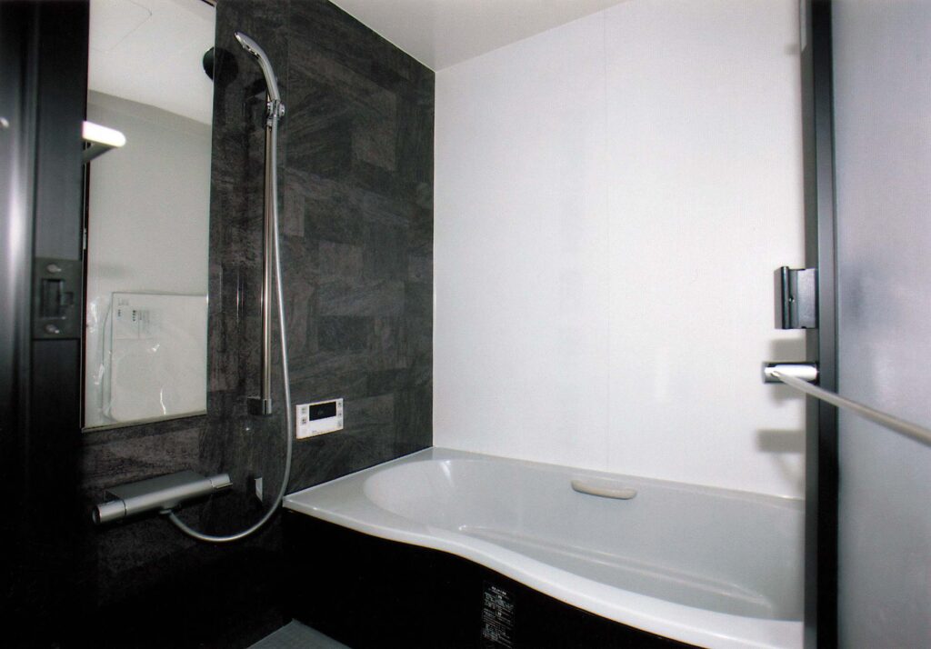 高い天井とお洒落な雰囲気が心地いい！快適で居心地抜群の住まい