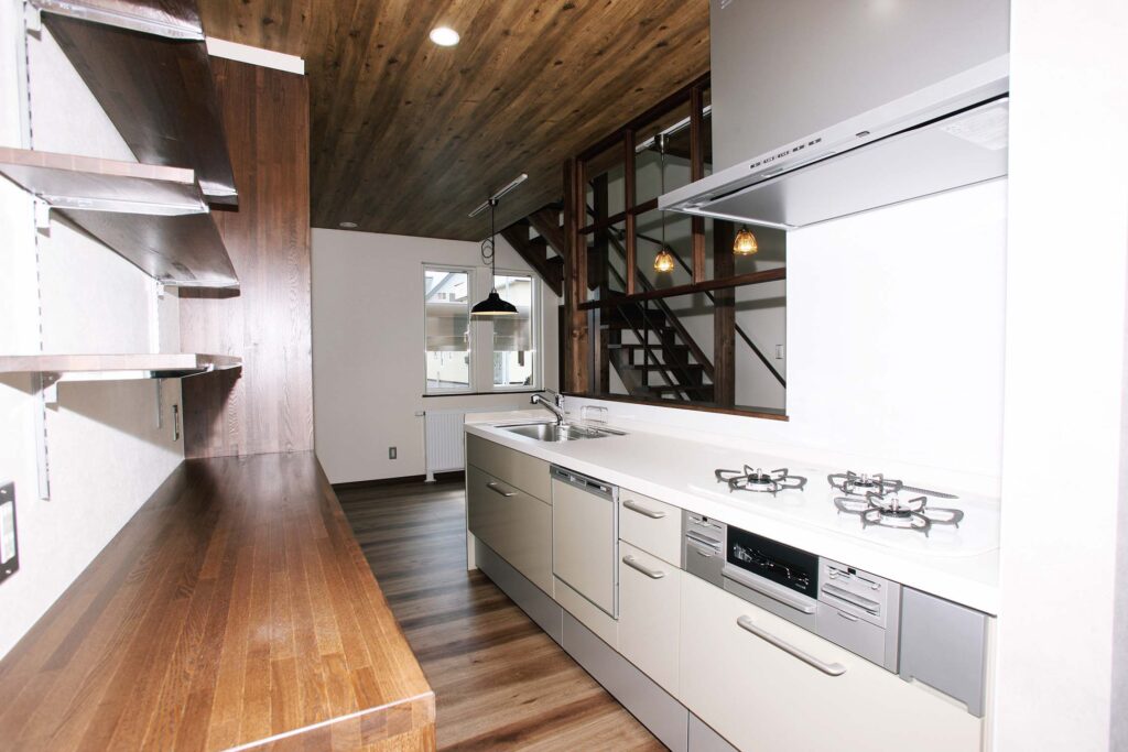 家族の想いが詰まった快適で居心地の良い個性派マイホーム