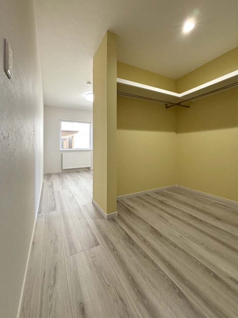 開放感のある広々とした室内空間!お洒落で住みやすい平屋造りの家