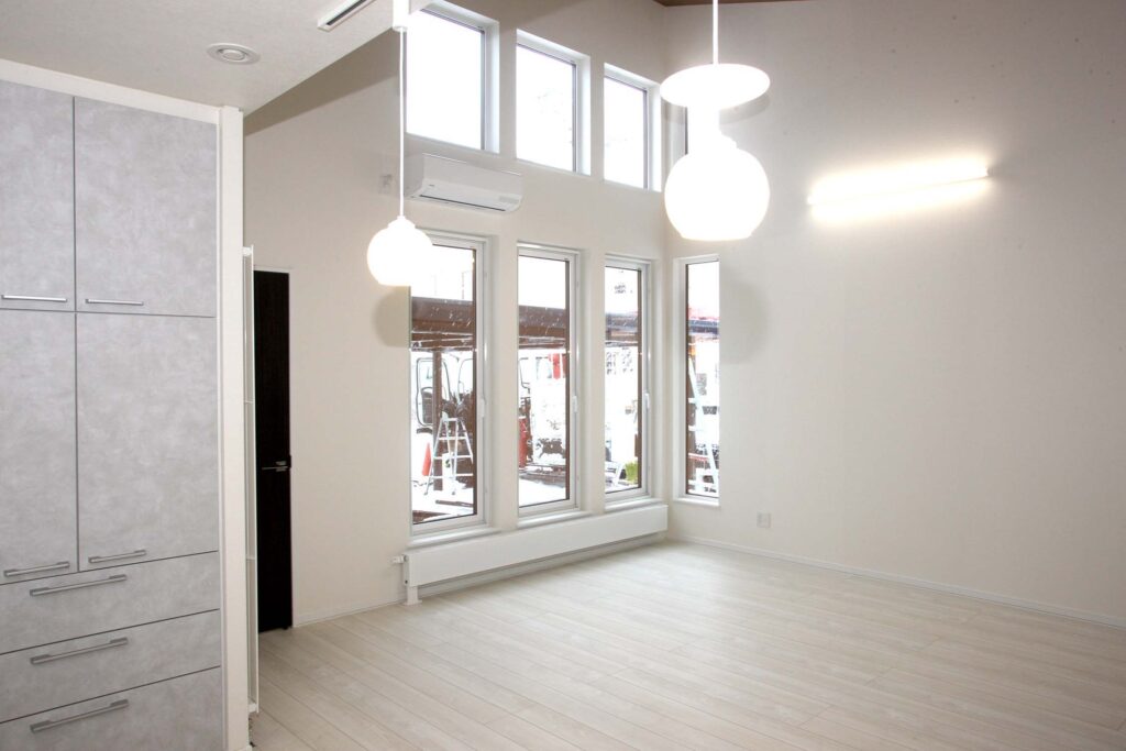 暮らしやすく広々とした開放的な室内!お洒落な平屋造りの住まい