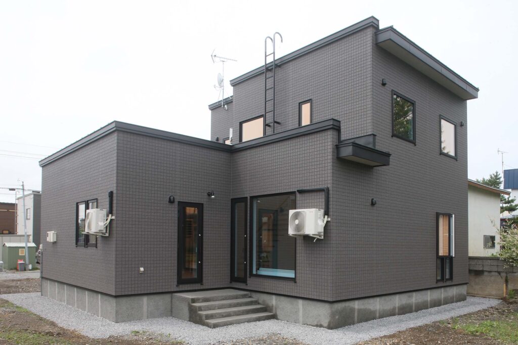 抜群な収納力と機能性！明るく清潔感にあふれたお洒落なマイホーム