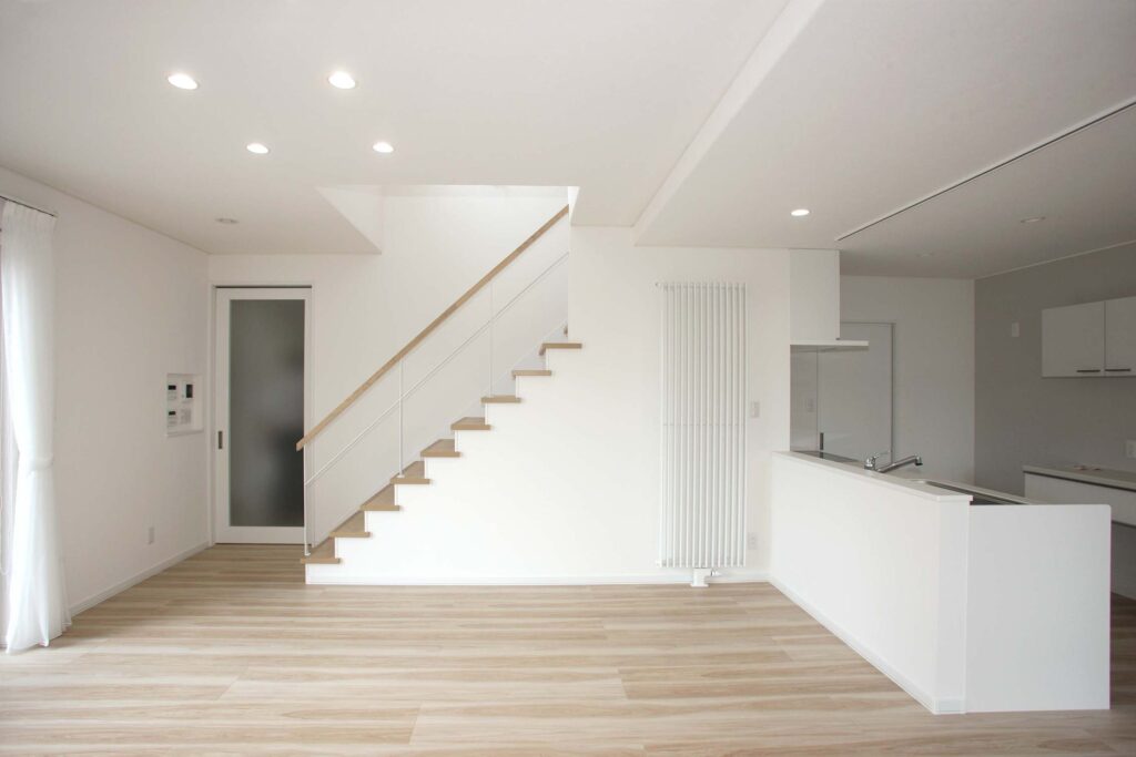 抜群な収納力と機能性！明るく清潔感にあふれたお洒落なマイホーム