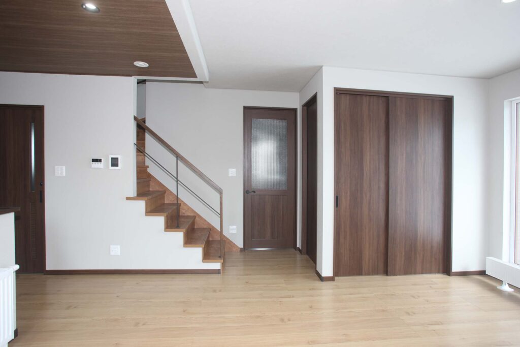 骨太構造の安心感と機能性・デザイン性を両立した暮らしやすい住まい