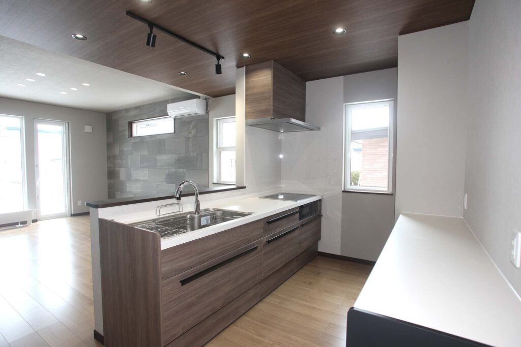 骨太構造の安心感と機能性・デザイン性を両立した暮らしやすい住まい