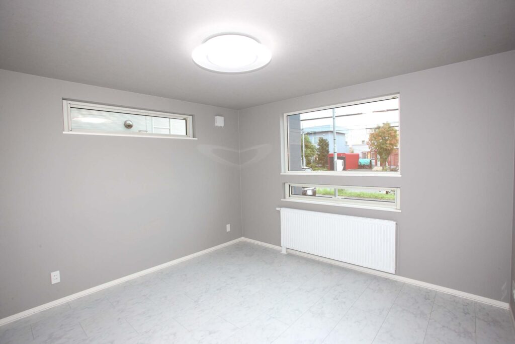 オーナー様のお洒落感覚や造形センスを感じる個性派マイホーム